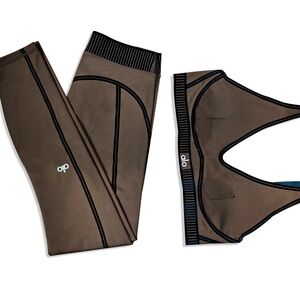ALO Yoga Brown and Black Sports Bra & Leggings Set